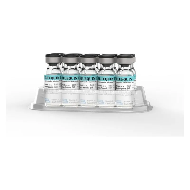 Flacoanele de Fluequin T, vaccin împotriva gripei și tetanosului la cabaline