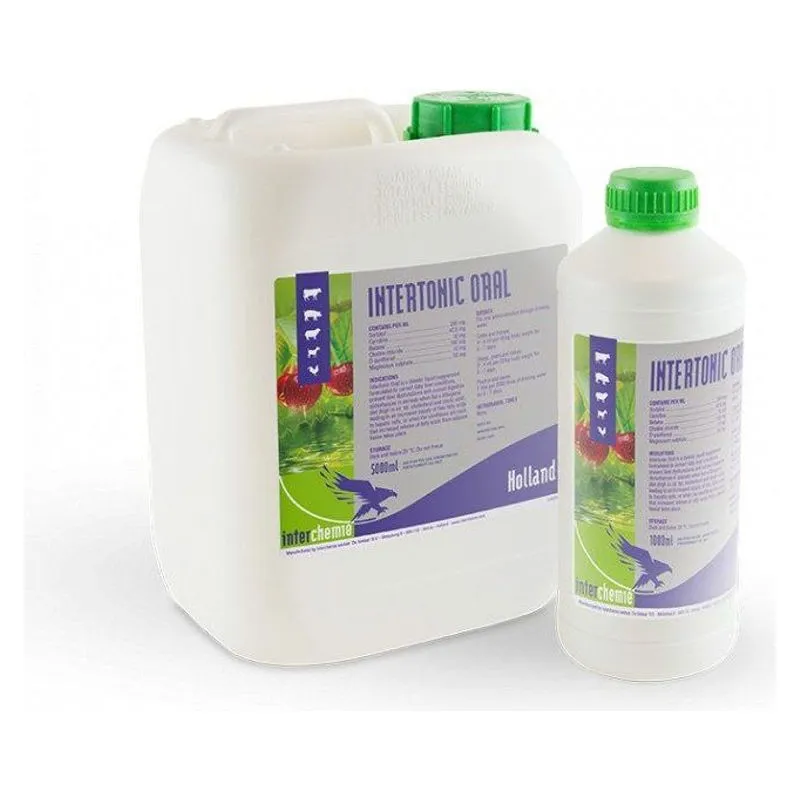 Bidonul de 5 litri și flaconul de 1 litru de Intertonic Oral de la Interchemie, ambalajele gamei din care face parte flaconul de 100 ml